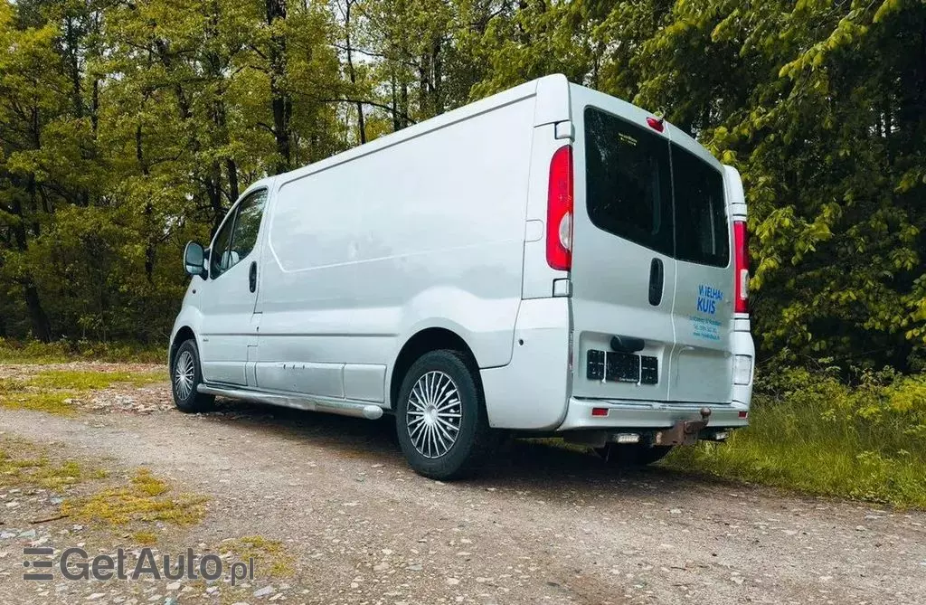 OPEL Vivaro 