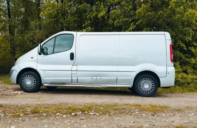 OPEL Vivaro 