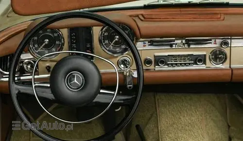 MERCEDES-BENZ SL 