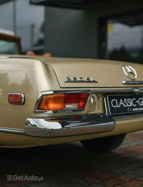 MERCEDES-BENZ SL 
