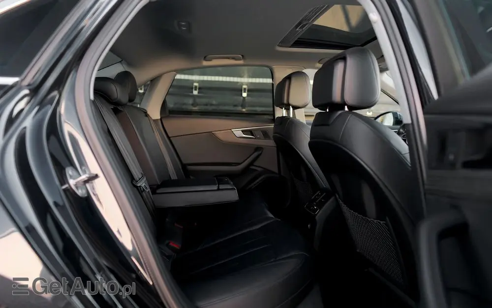 AUDI A4 Limousine 2.0 TFSI quattro S tronic design