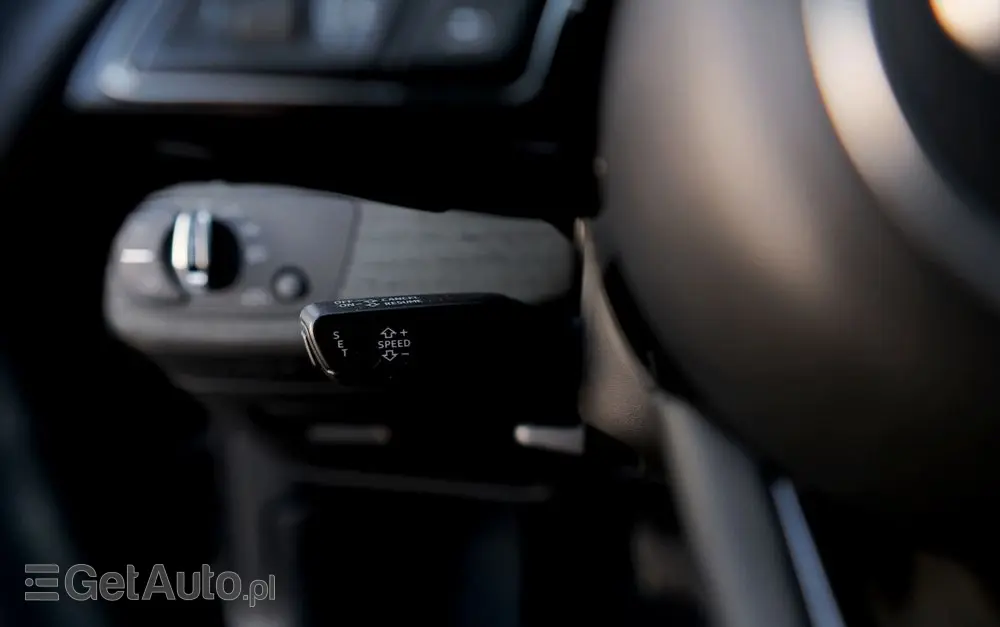 AUDI A4 Limousine 2.0 TFSI quattro S tronic design