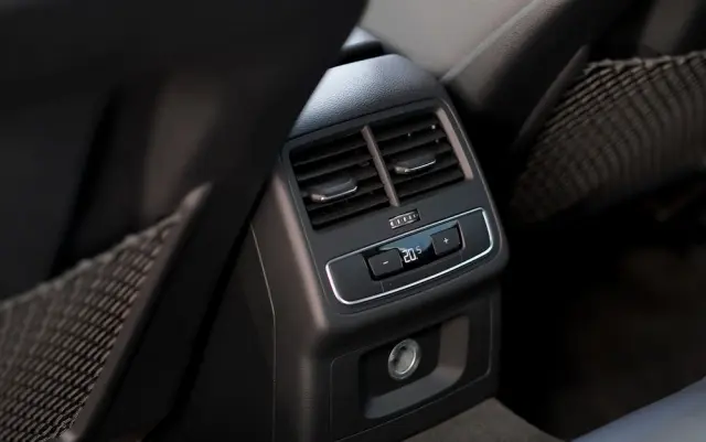 AUDI A4 Limousine 2.0 TFSI quattro S tronic design