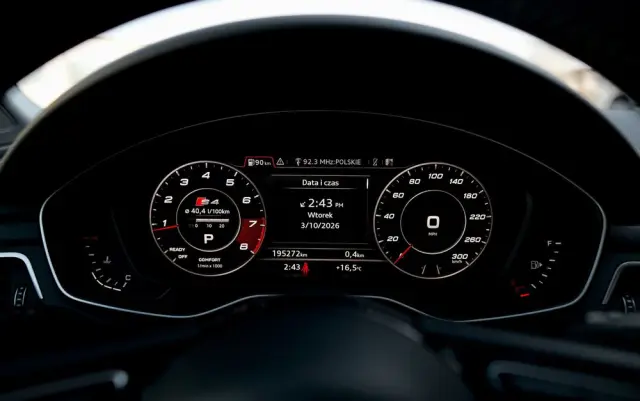 AUDI A4 Limousine 2.0 TFSI quattro S tronic design