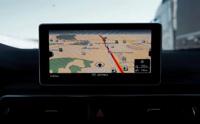 AUDI A4 Limousine 2.0 TFSI quattro S tronic design