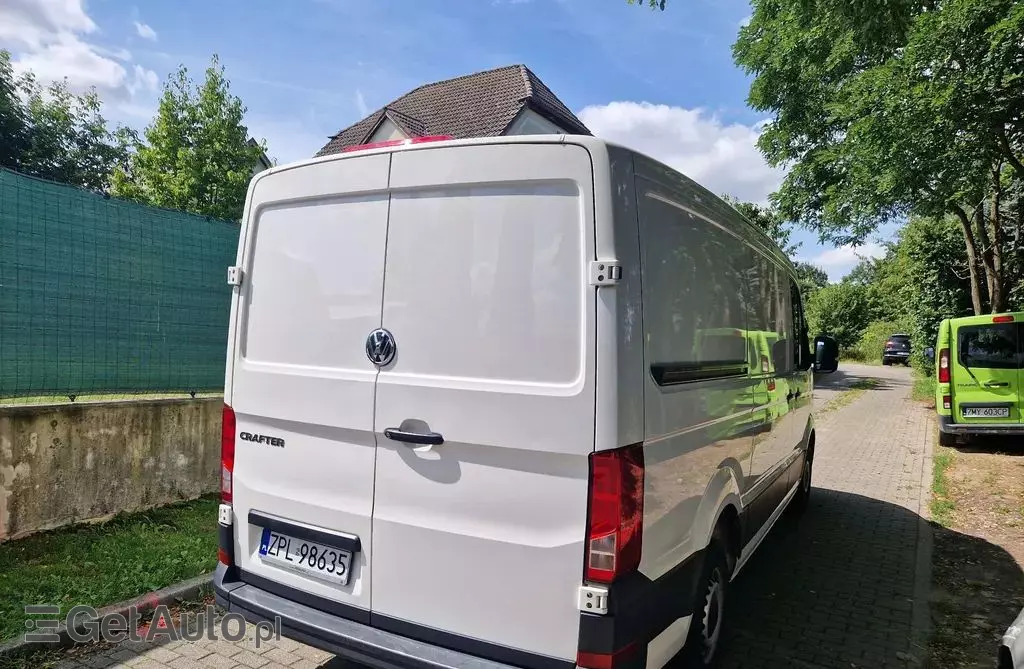 VOLKSWAGEN Crafter 