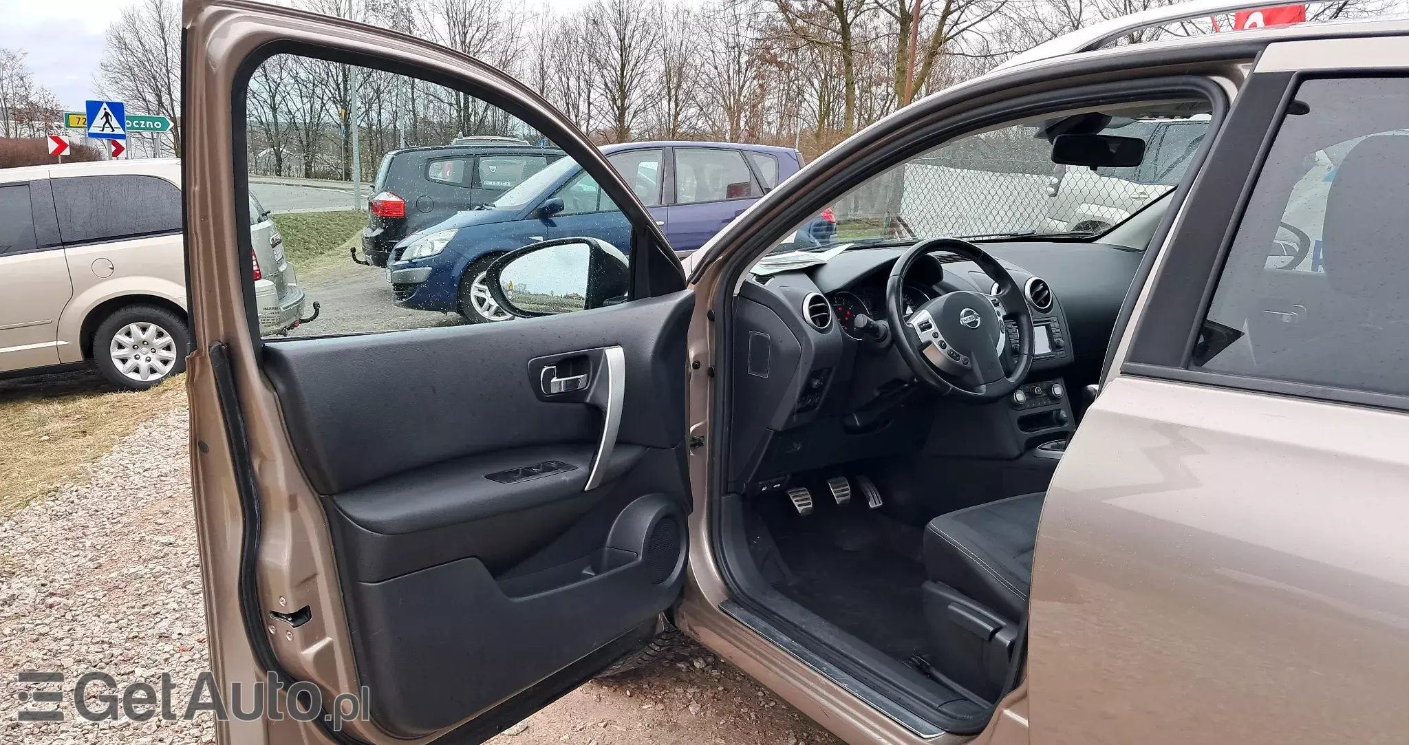 NISSAN Qashqai Visia