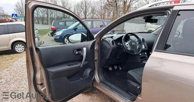 NISSAN Qashqai Visia