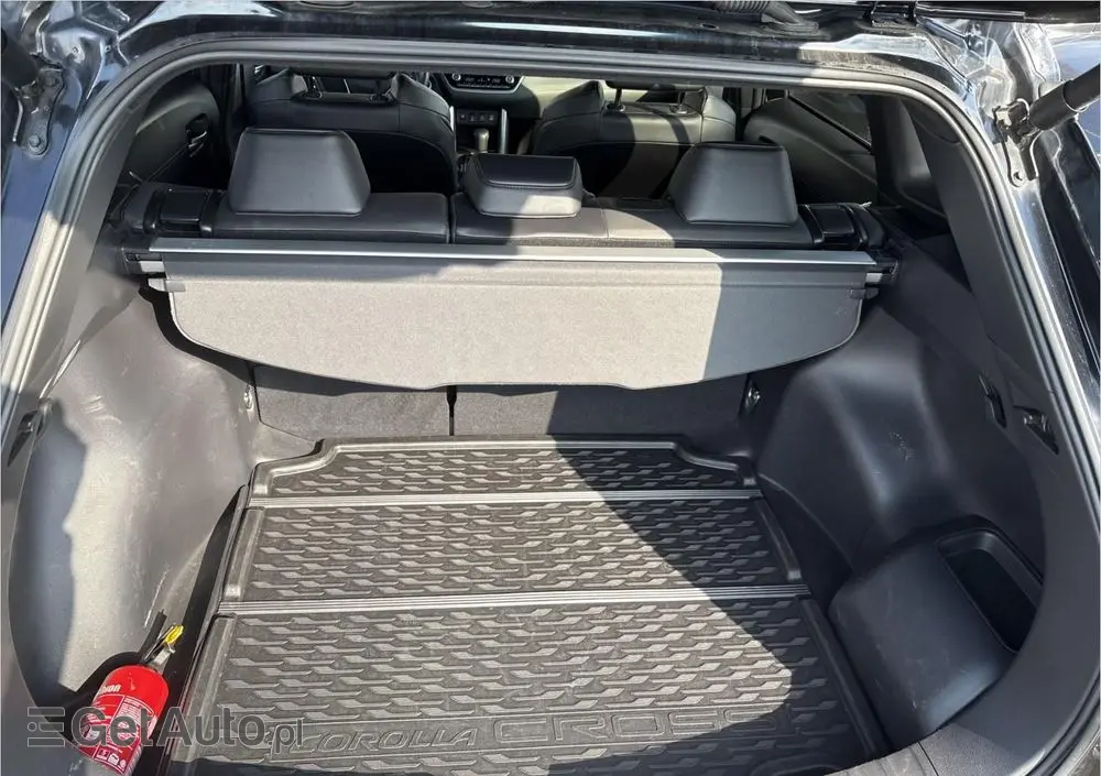 TOYOTA Corolla Cross 2.0 Hybrid Premiere Edition