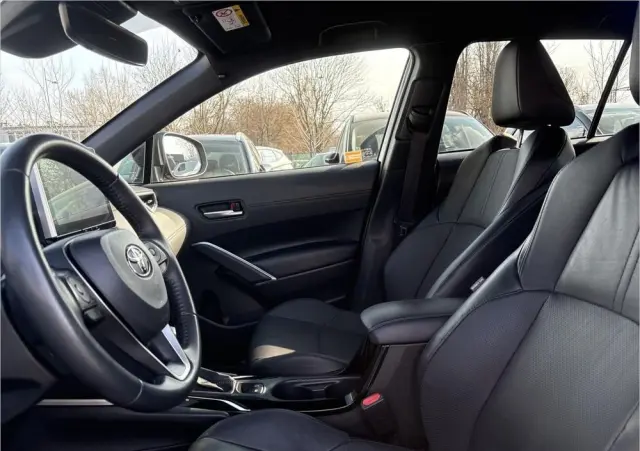 TOYOTA Corolla Cross 2.0 Hybrid Premiere Edition