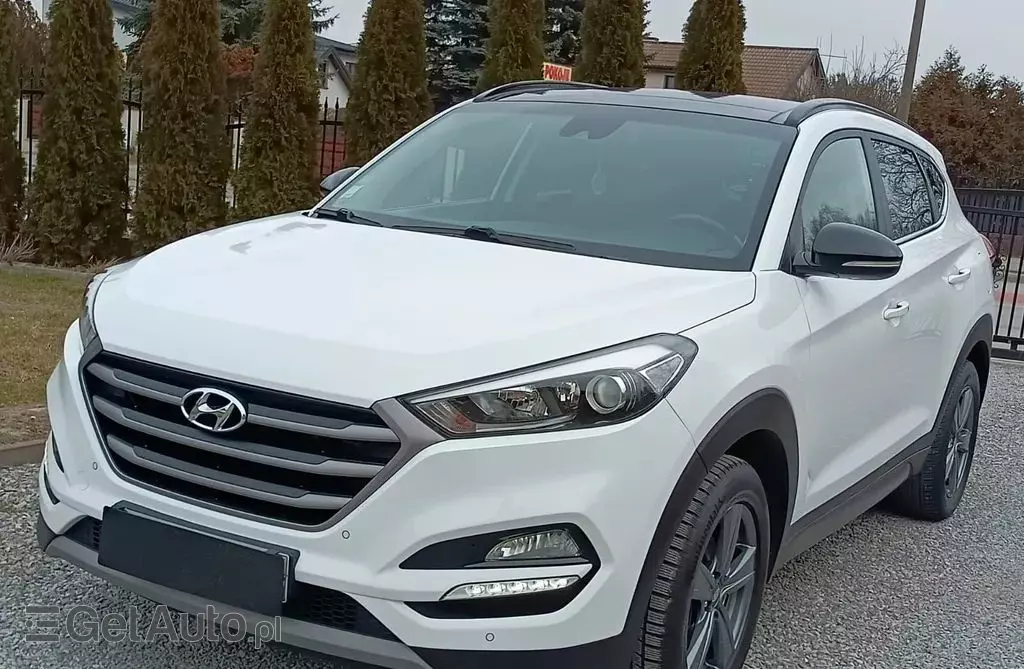 HYUNDAI Tucson 