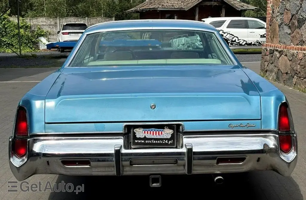 CHRYSLER New Yorker 