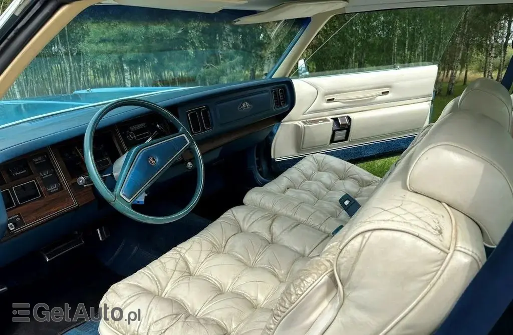 CHRYSLER New Yorker 