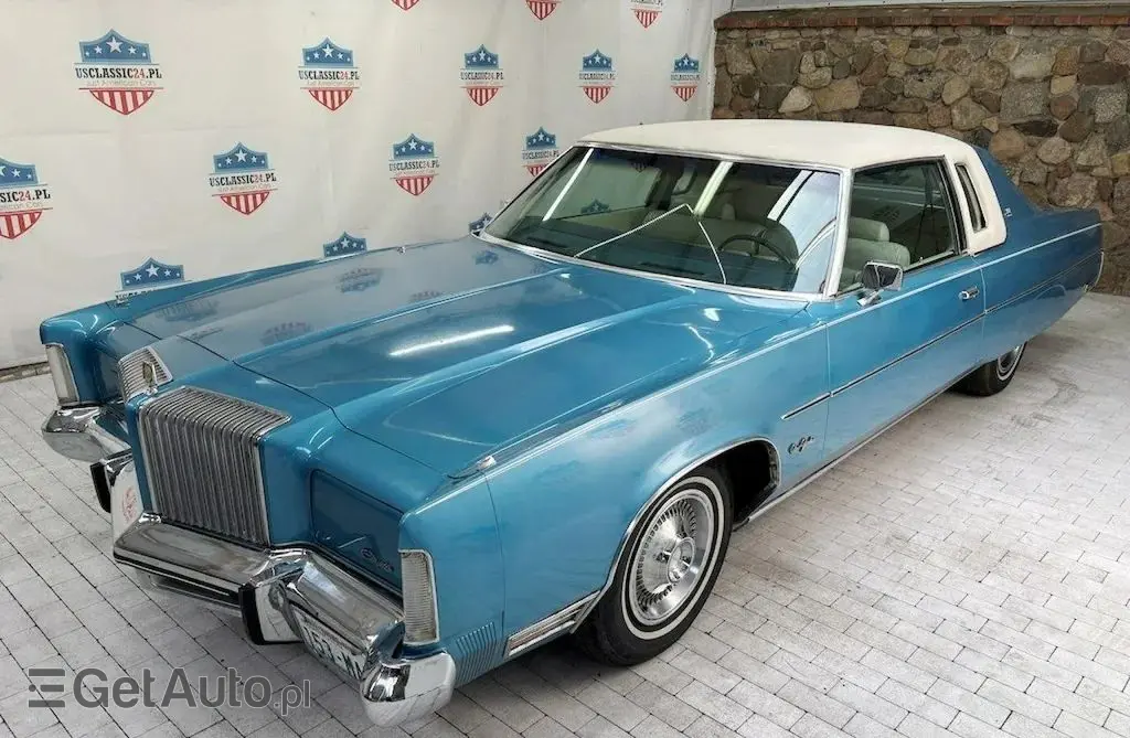 CHRYSLER New Yorker 