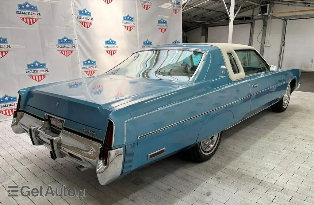 CHRYSLER New Yorker 