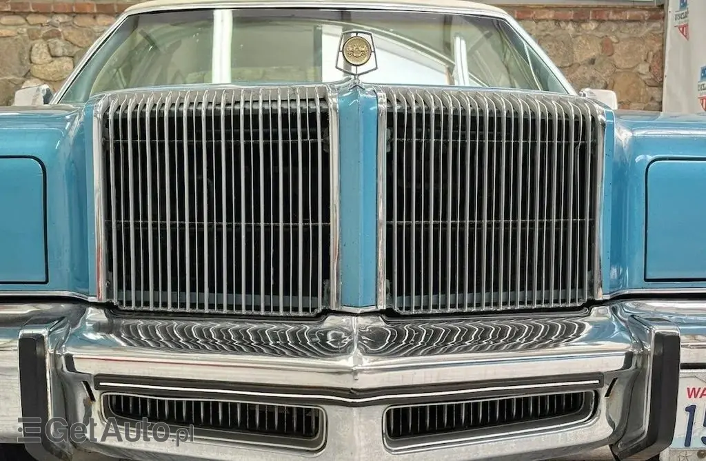 CHRYSLER New Yorker 