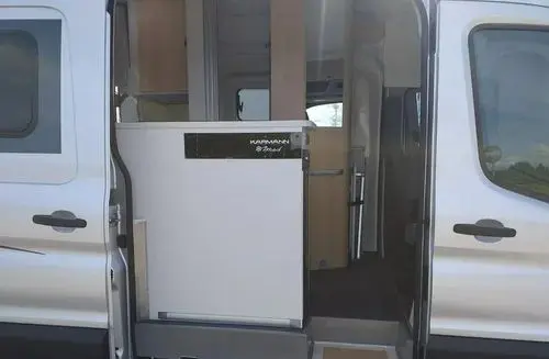 KARMANN-MOBIL 570 4x4 