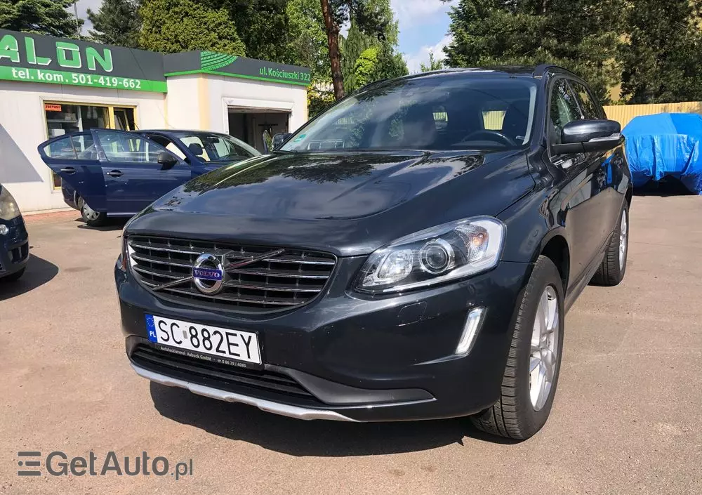 VOLVO XC 60 D3 Momentum