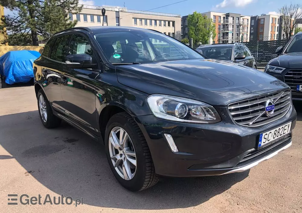 VOLVO XC 60 D3 Momentum