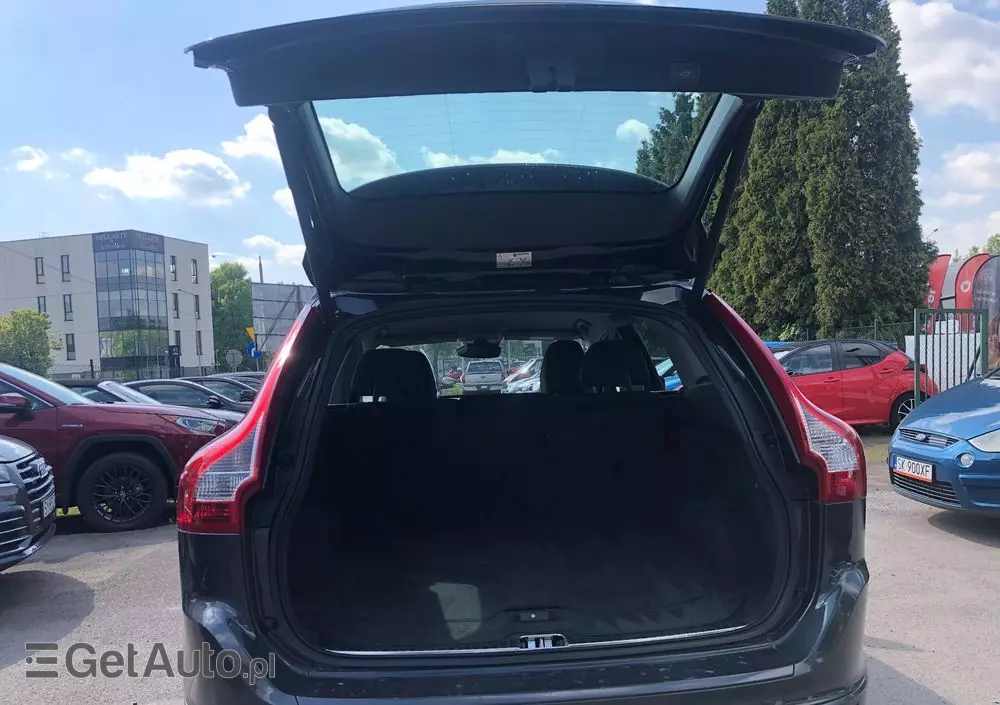 VOLVO XC 60 D3 Momentum