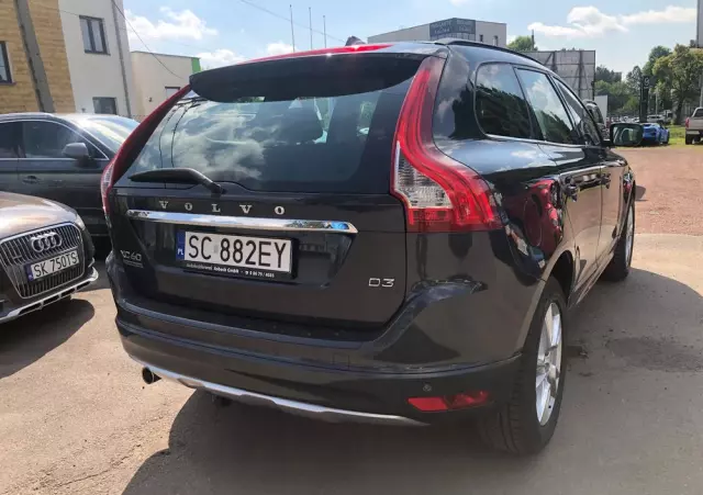 VOLVO XC 60 D3 Momentum