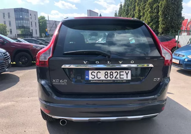 VOLVO XC 60 D3 Momentum