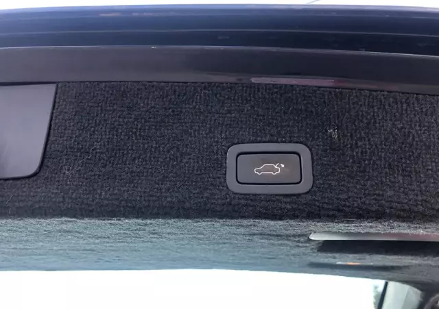 VOLVO XC 60 D3 Momentum