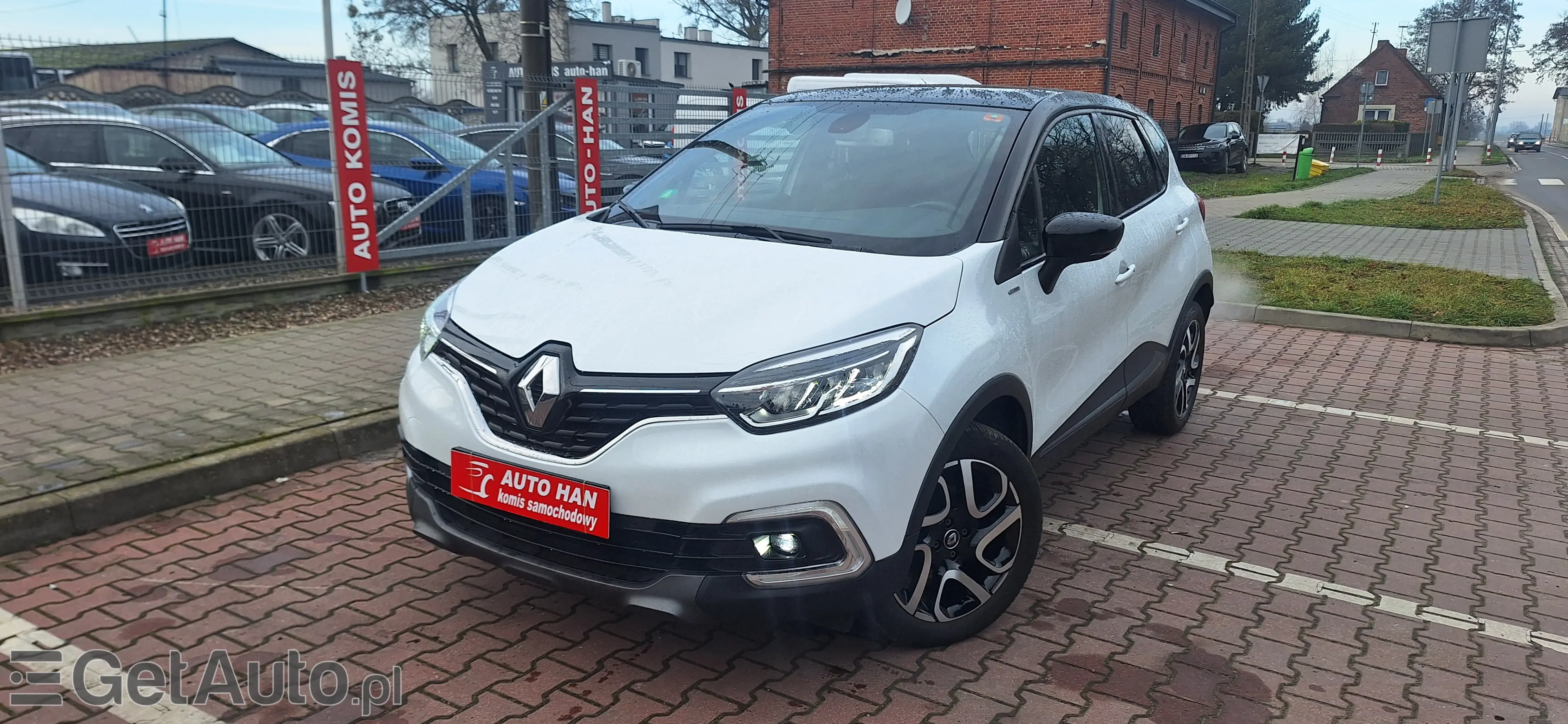 RENAULT Captur 