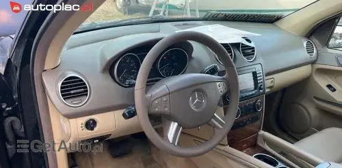 MERCEDES-BENZ ML 