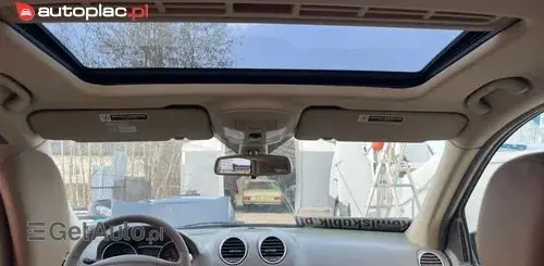MERCEDES-BENZ ML 