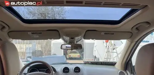 MERCEDES-BENZ ML 