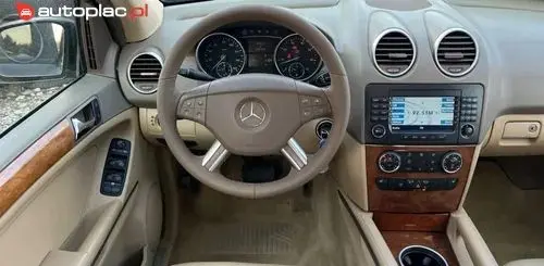 MERCEDES-BENZ ML 