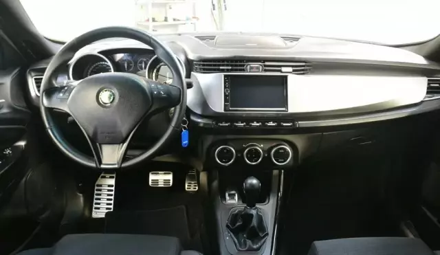 ALFA ROMEO Giulietta 