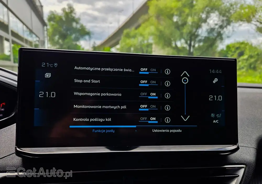 PEUGEOT 3008 1.5 BlueHDi Allure S&S