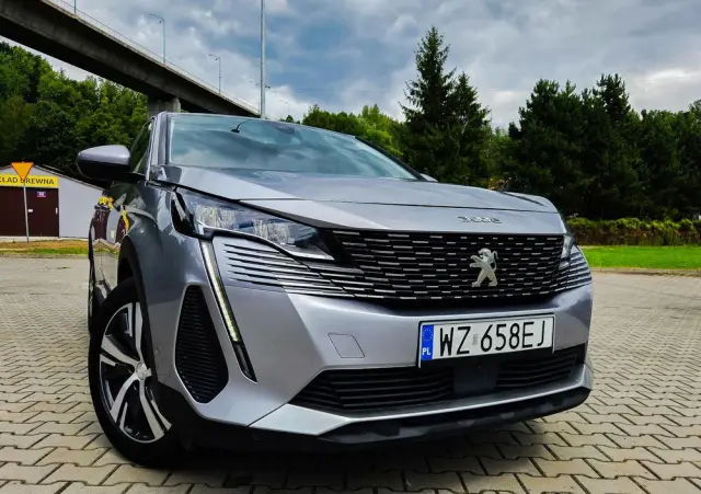 PEUGEOT 3008 1.5 BlueHDi Allure S&S