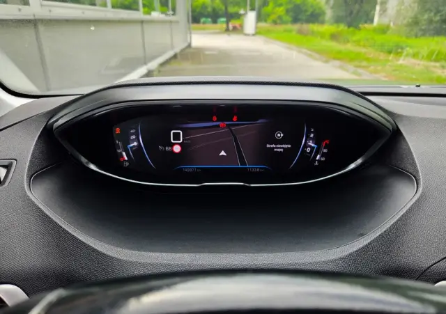PEUGEOT 3008 1.5 BlueHDi Allure S&S