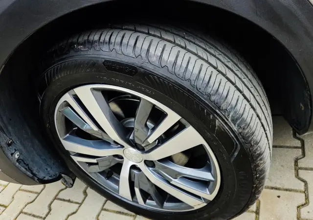 PEUGEOT 3008 1.5 BlueHDi Allure S&S