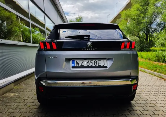 PEUGEOT 3008 1.5 BlueHDi Allure S&S