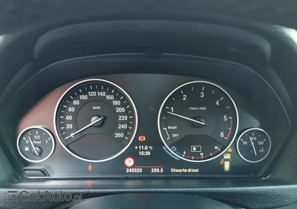 BMW Seria 3 320d Touring xDrive