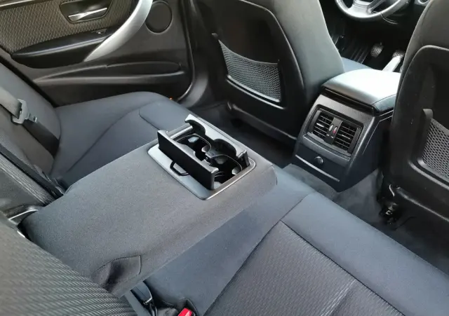 BMW Seria 3 320d Touring xDrive