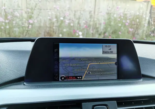 BMW Seria 3 320d Touring xDrive