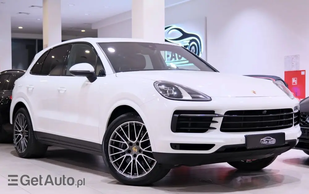 PORSCHE Cayenne Platinum Edition