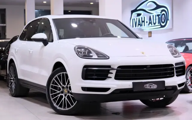 PORSCHE Cayenne Platinum Edition