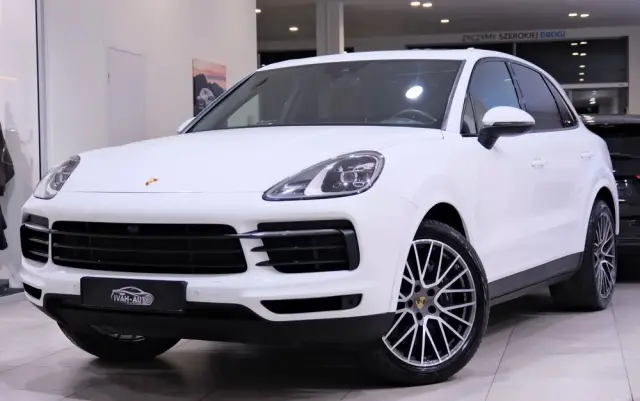 PORSCHE Cayenne Platinum Edition