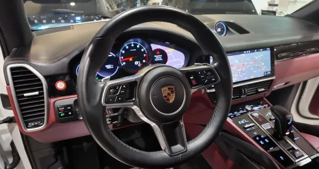 PORSCHE Cayenne Platinum Edition