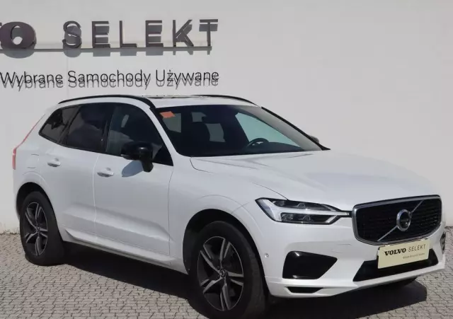 VOLVO XC 60 T5 AWD R-Design