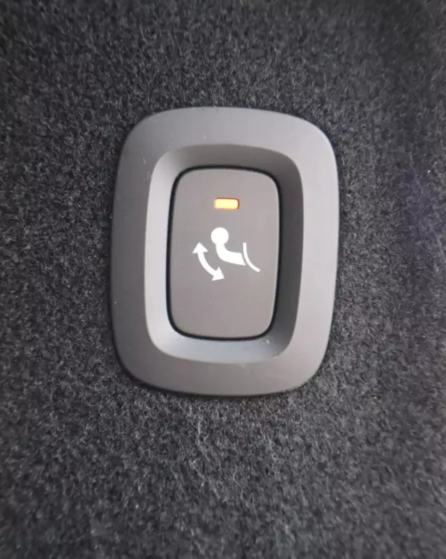 VOLVO XC 60 T5 AWD R-Design