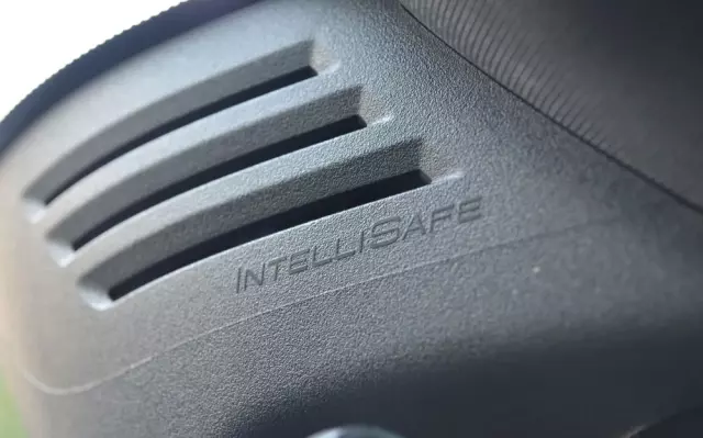 VOLVO XC 60 T5 AWD R-Design