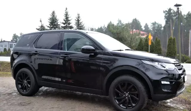 LAND ROVER Discovery Sport 