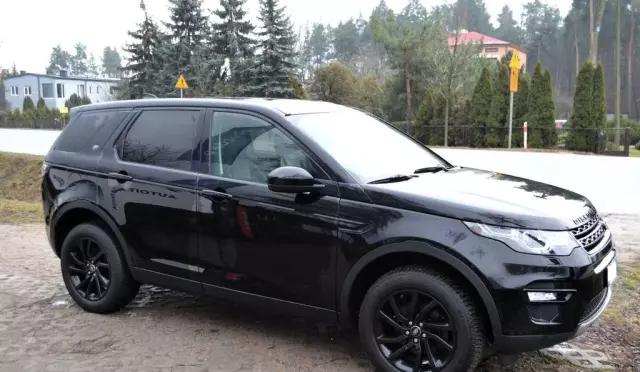 LAND ROVER Discovery Sport 